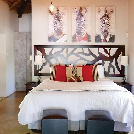 Waterside Cottages & Villas - Self Catering ハボローネ エクステリア 写真