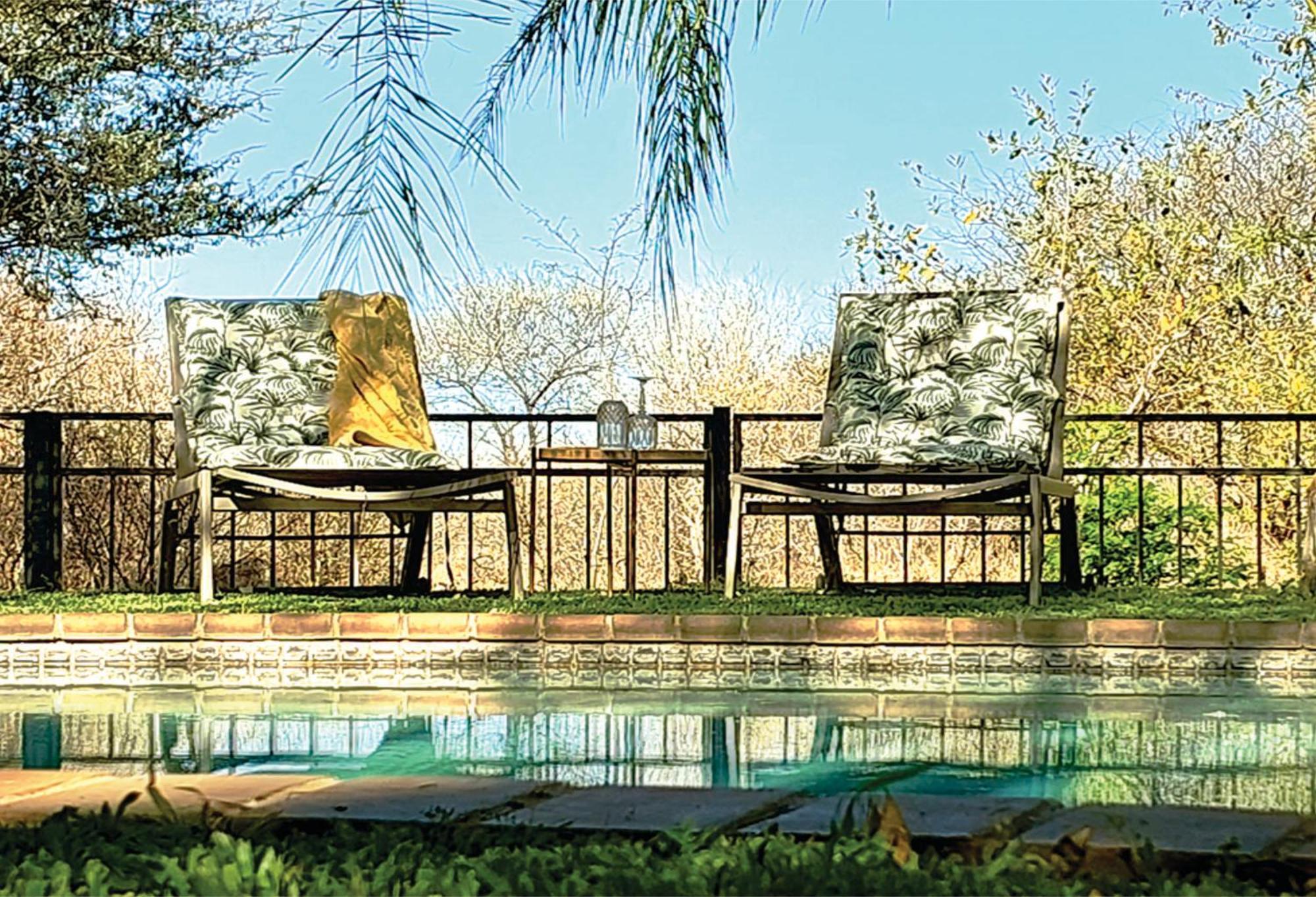 Waterside Cottages & Villas - Self Catering ハボローネ エクステリア 写真